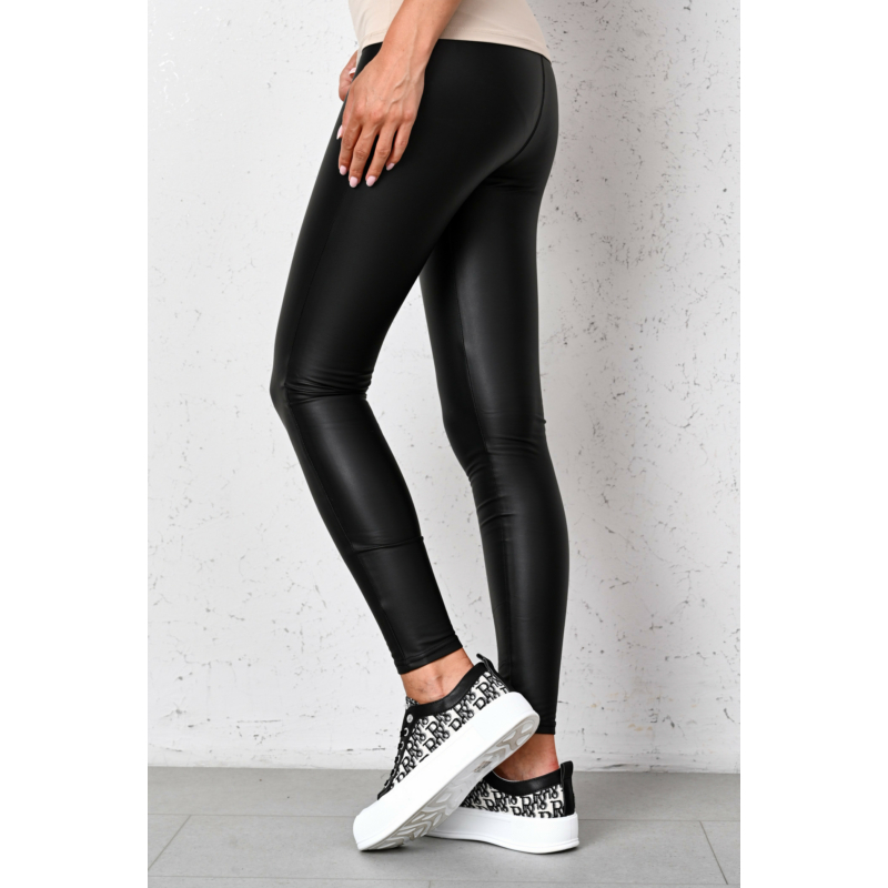 Fekete latex hatású leggings 